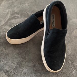 Steve Madden Black Slip-On Women’s Shoes